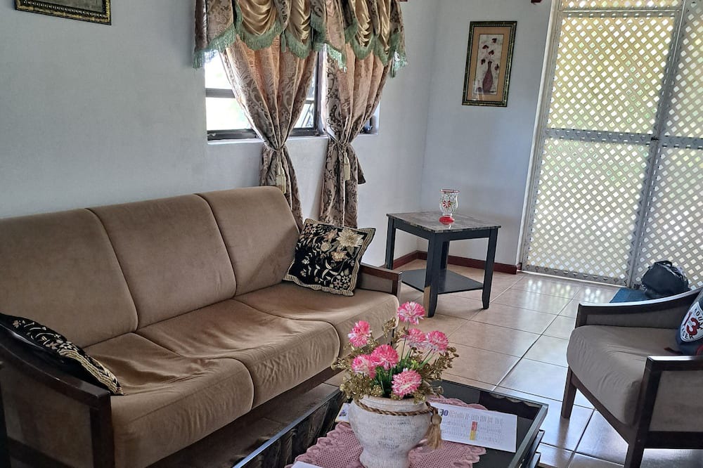 Cudjoe Head Apartment | Seaview Apartment - One bedroom Apartment