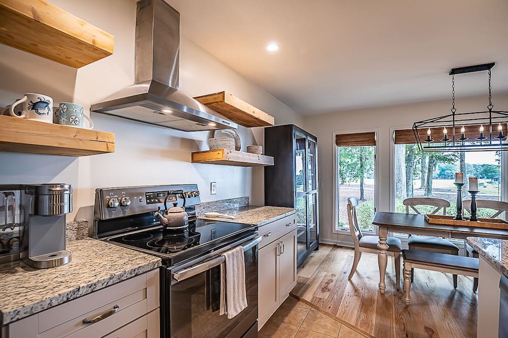 Dataw Island Villa | NEW Listing! Bluff Villa on Dataw