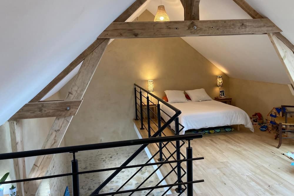 Saint-Seglin Apartment | Le 6, Logement Chaleureux, Calme et Verdure