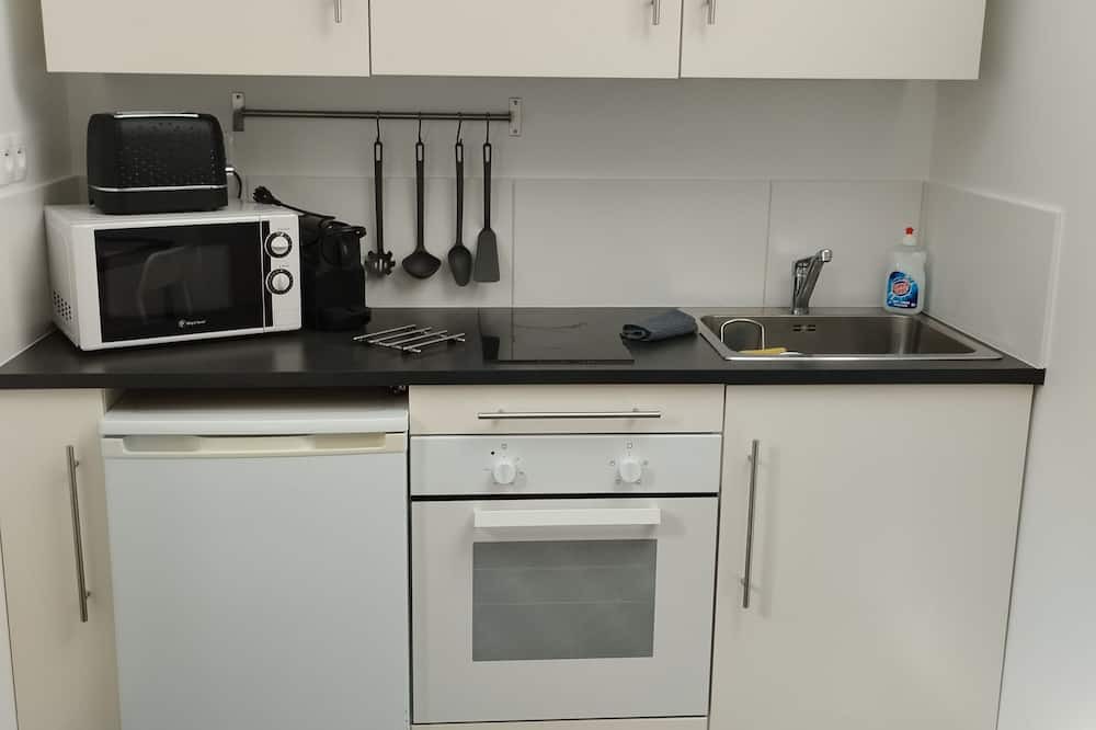 Saint-Quentin Apartment | Le Champs-elysées Duplex Wifi