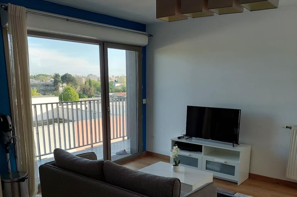 Thiais Apartment | Location Meublée Appartement 65m2 Région Parisienne, au Pied Tramway T7 + Métro7