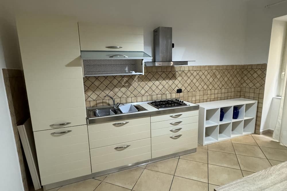 Santa Maria Capua Vetere Apartment | Accogliente Appartamento nei Pressi Della Stazione Ferroviaria e dal Centro
