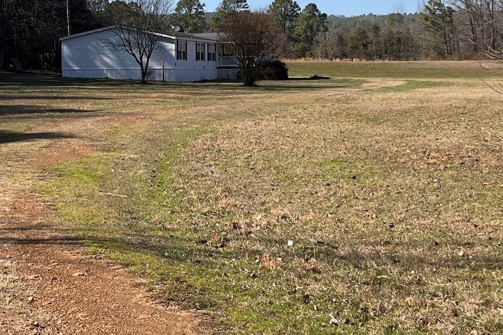 Centerville House | 40+ acres 3 miles from Petit Jean State Park, perfect site to see the eclipse!