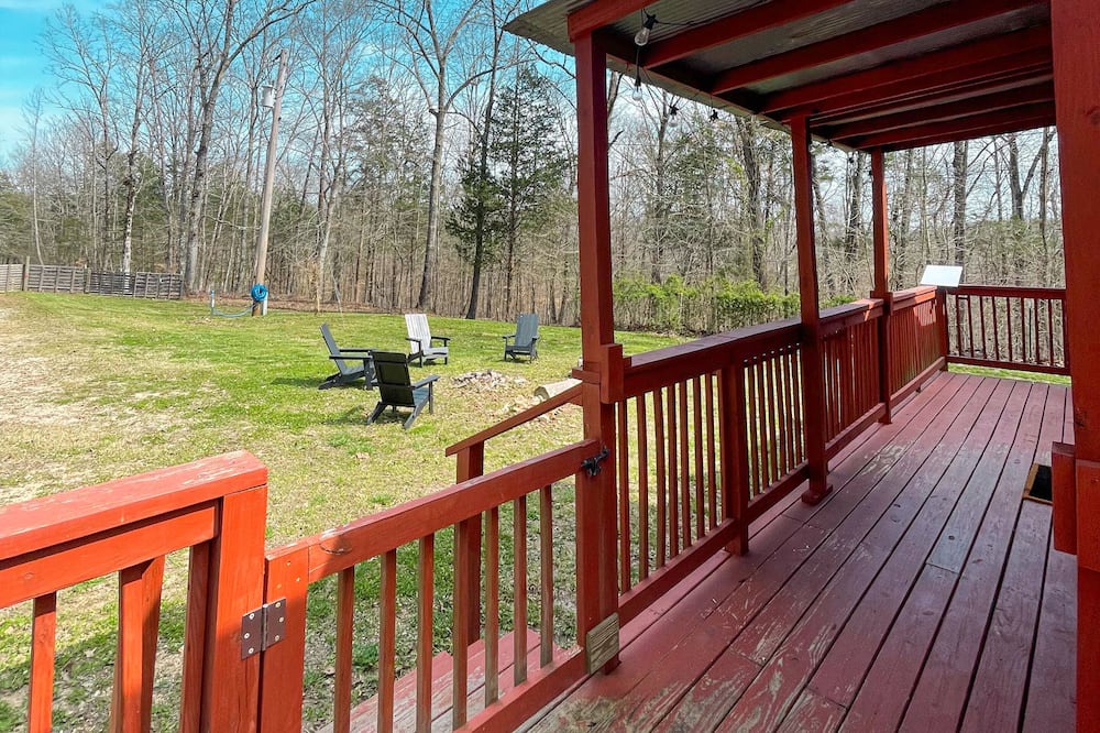 Parsons Cabin | The Self-Care Tiny Cabin near TN River