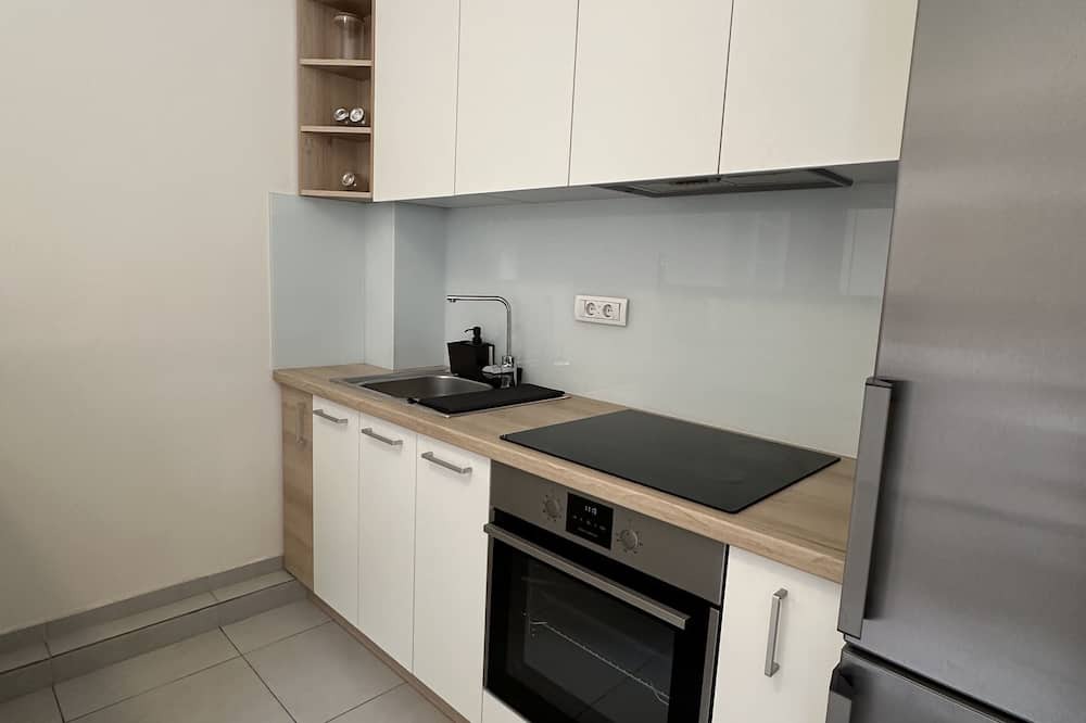 Dorcol Apartment | Belgrade City Retreat- Downtown Apartment -10 min Walk To Kalemegdan