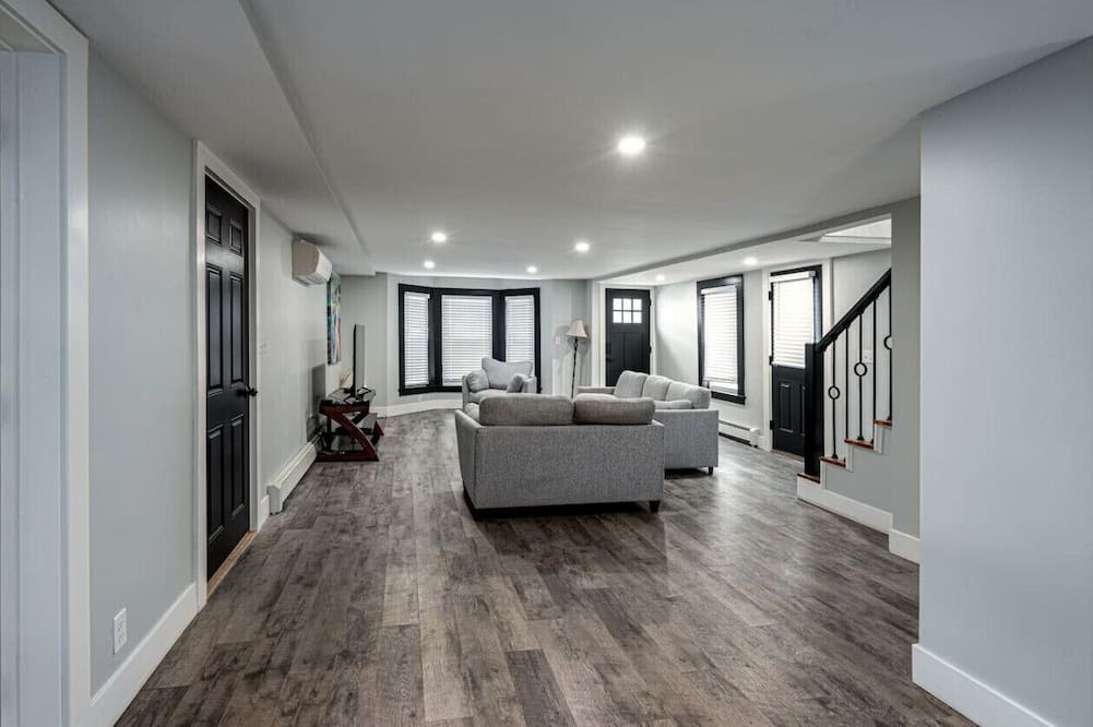 Exeter House | Single Family Home in Exeter-NH