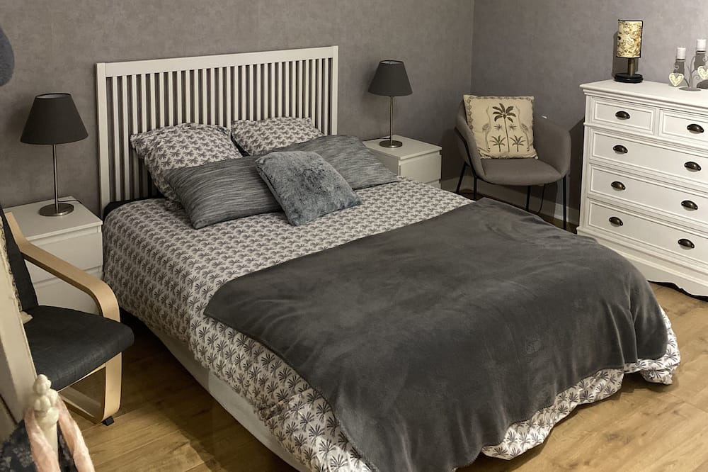 Vezin-le-Coquet House | Vrbo Property