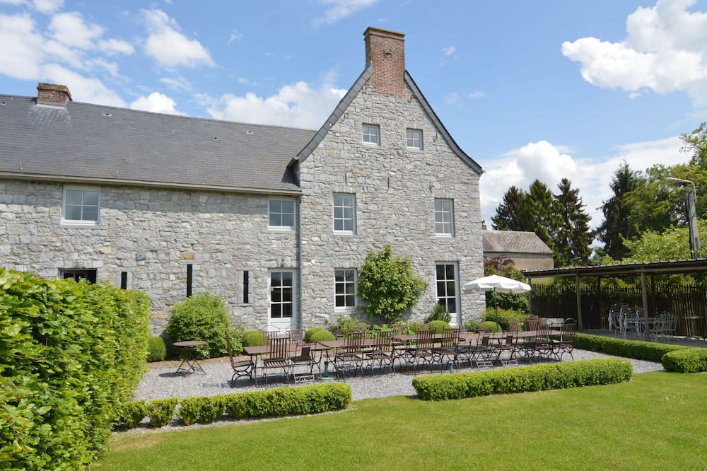 Falaen House | Farmhouse with wellness near Maredsous