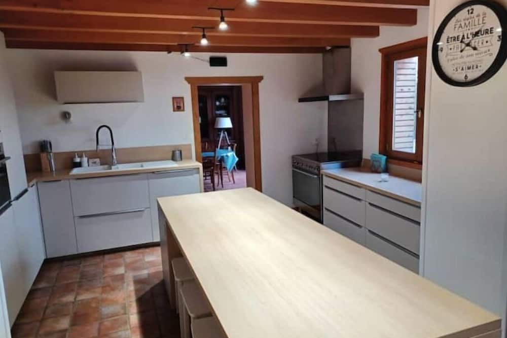 Domsure House | Vrbo Property