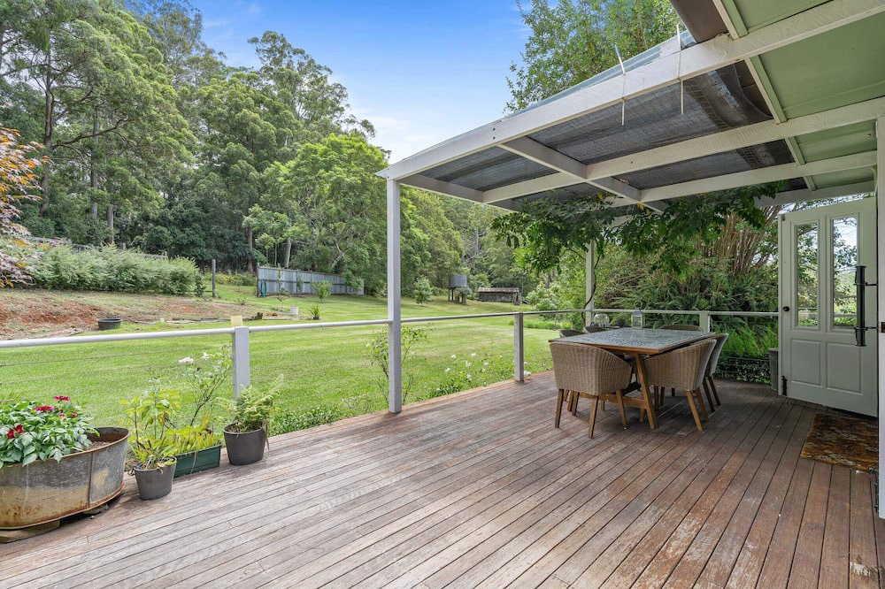 Ravensbourne House | Kenti's Cottage - Two Bedroom