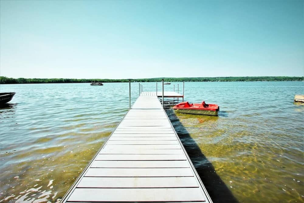 Springwater Cottage | Orr Lake Waterfront|Firepit|Shallow Entry|Arcade