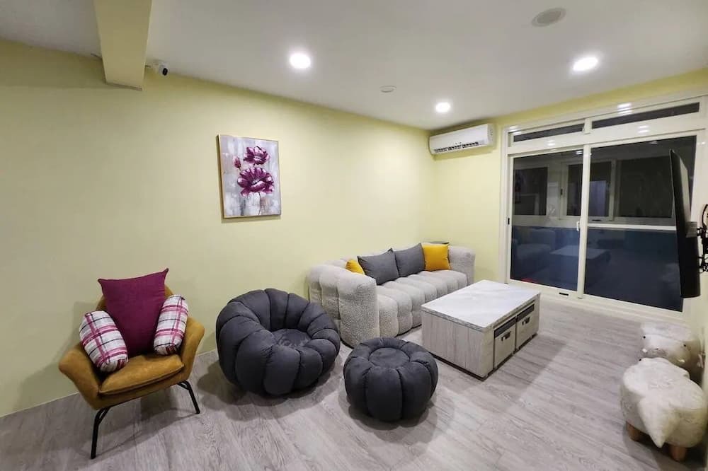 Xinyi Apartment | Luxury Xinyi district - Walking Distance to City Hall MRT, Taipei 101