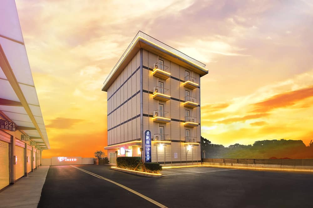 Xinfeng Hotel | I need motel
