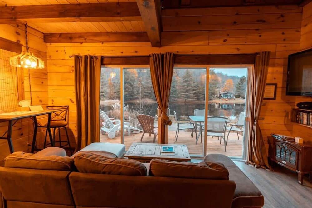 Pointe-au-Chene Ski Chalet | Refuge / SPA Privé / Bord du lac