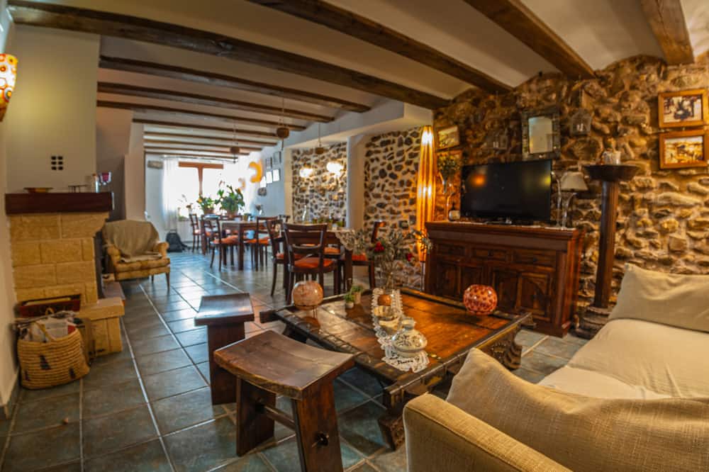 Quintanilla del Monte en Rioja Hotel | LA ALDEA ENCANTADA