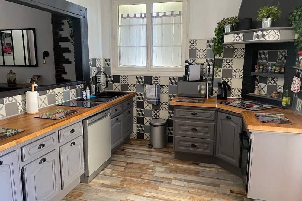 Maille House | Maison Typique au Cœur du Village de Maillé