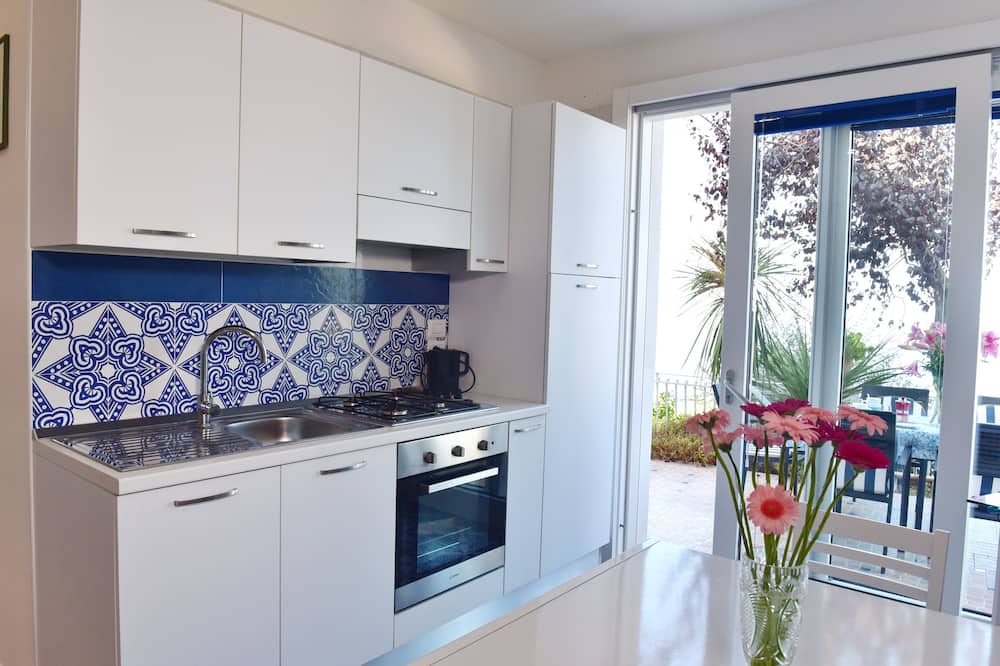 Giungano Apartment | Ferienwohnung Felice 3 in Castellabate mit Meerblick und Privater Terrasse