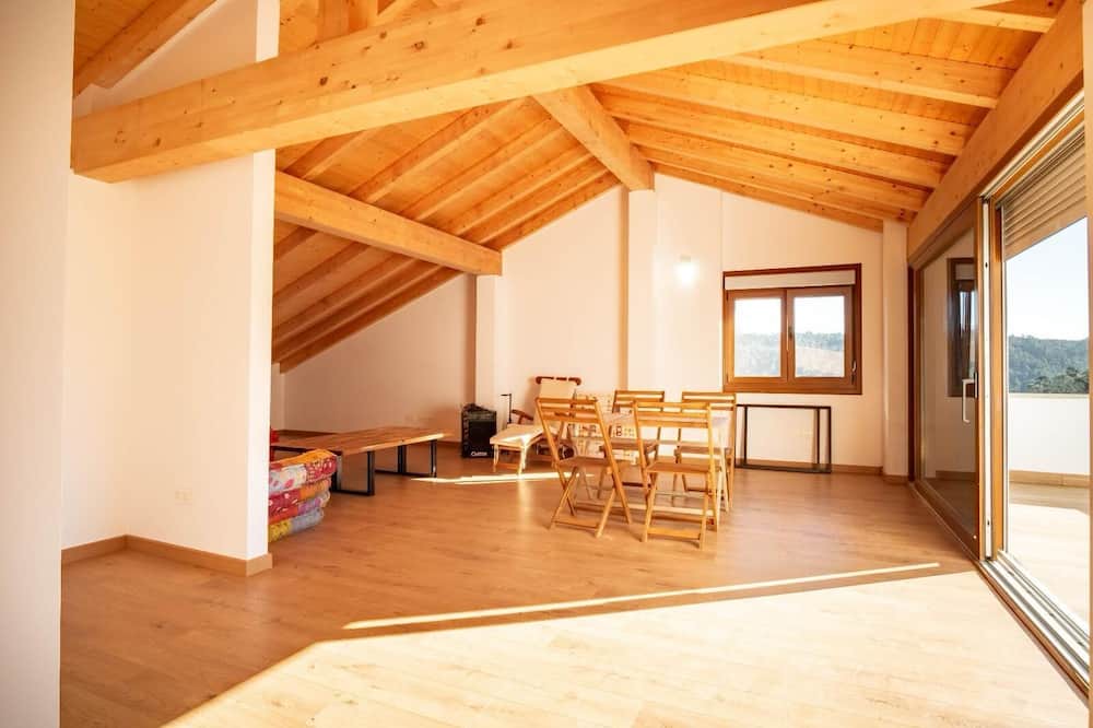 Carracido House | Vrbo Property