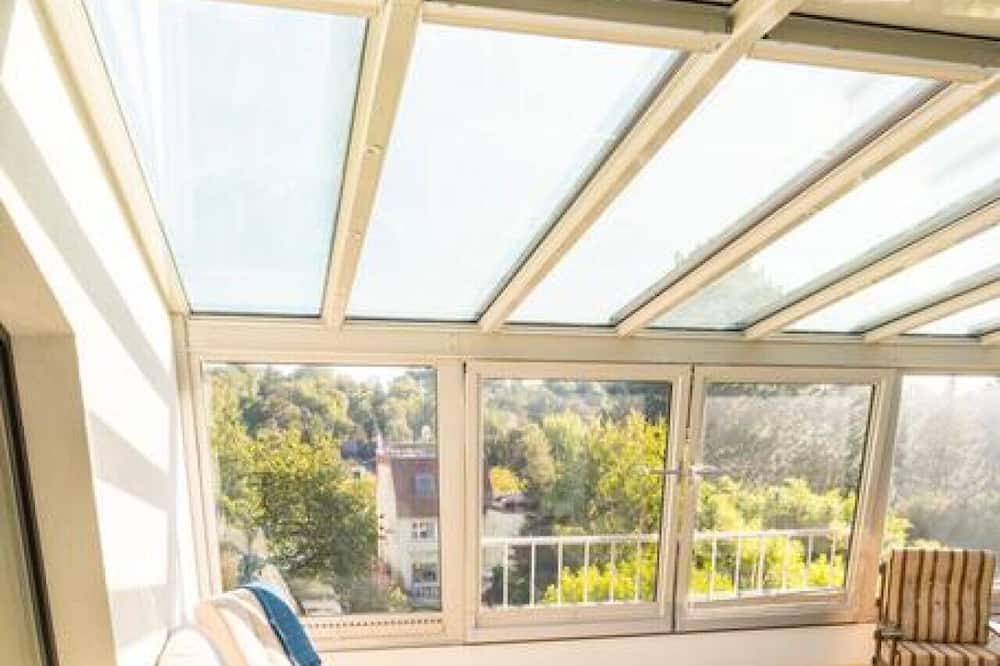 Dobling Villa | Yes, it's RETRO - Big Villa with Indoor Pool