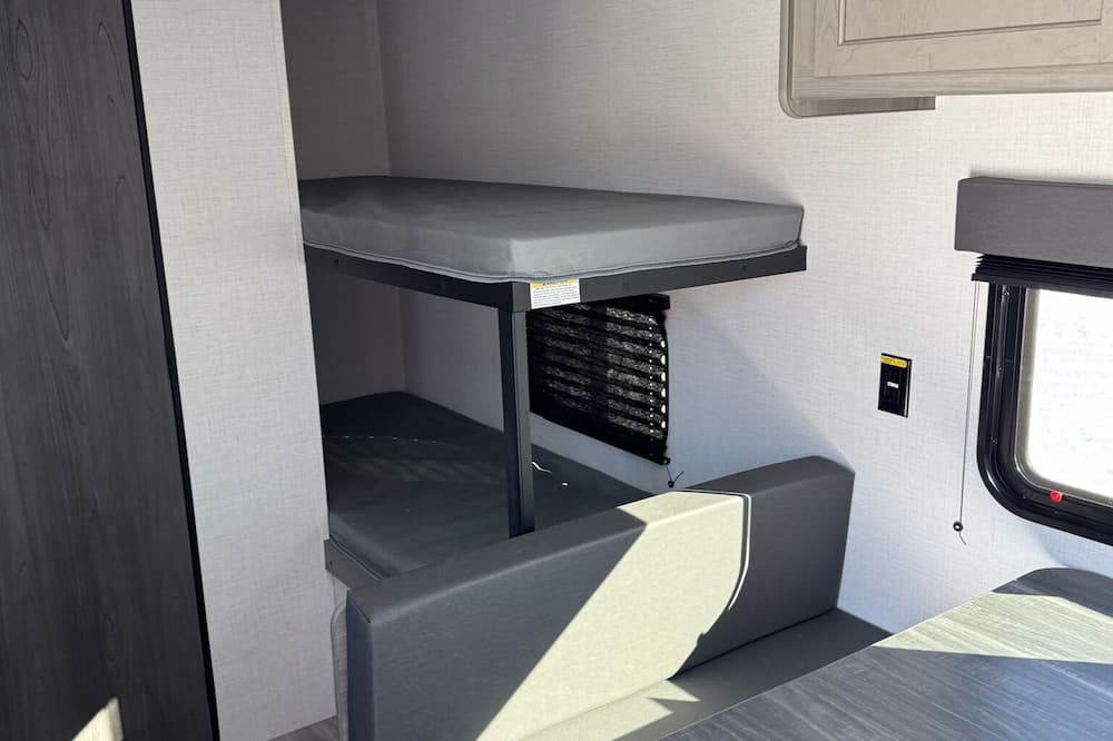 Manila House | Birch Creek RVrentals