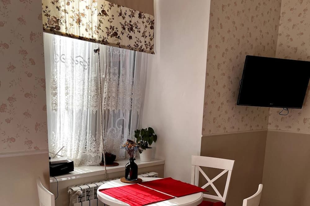 Bouvet Island House | Apart- SWEET HOME -30 м- Оперний театр, Adr.Svobody,26