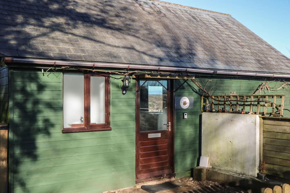Totnes Cottage | STUDIO 1, character holiday cottage in Totnes