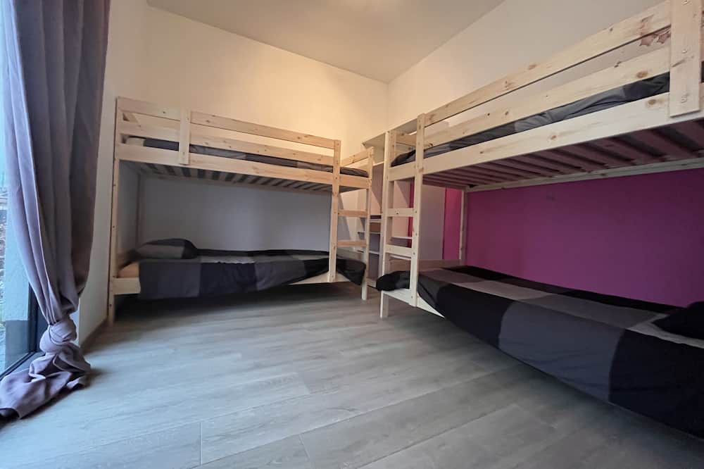 Heusden-Zolder Apartment | Home away from home in Limburg. Pet-friendly!