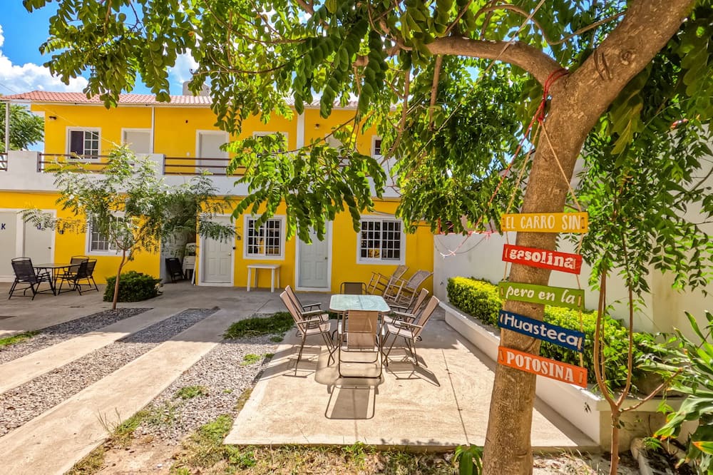 El Naranjo Hotel | Hotel Estancia Moreno
