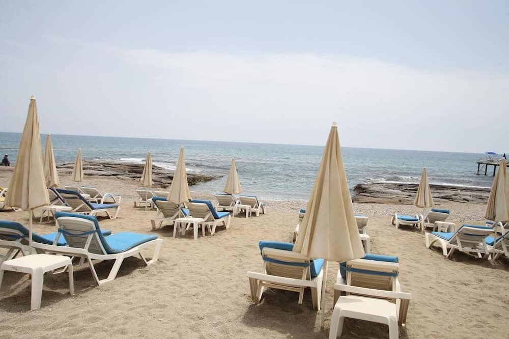 Tosmur Belediyesi Hotel | Bay Luna Beach Hotel
