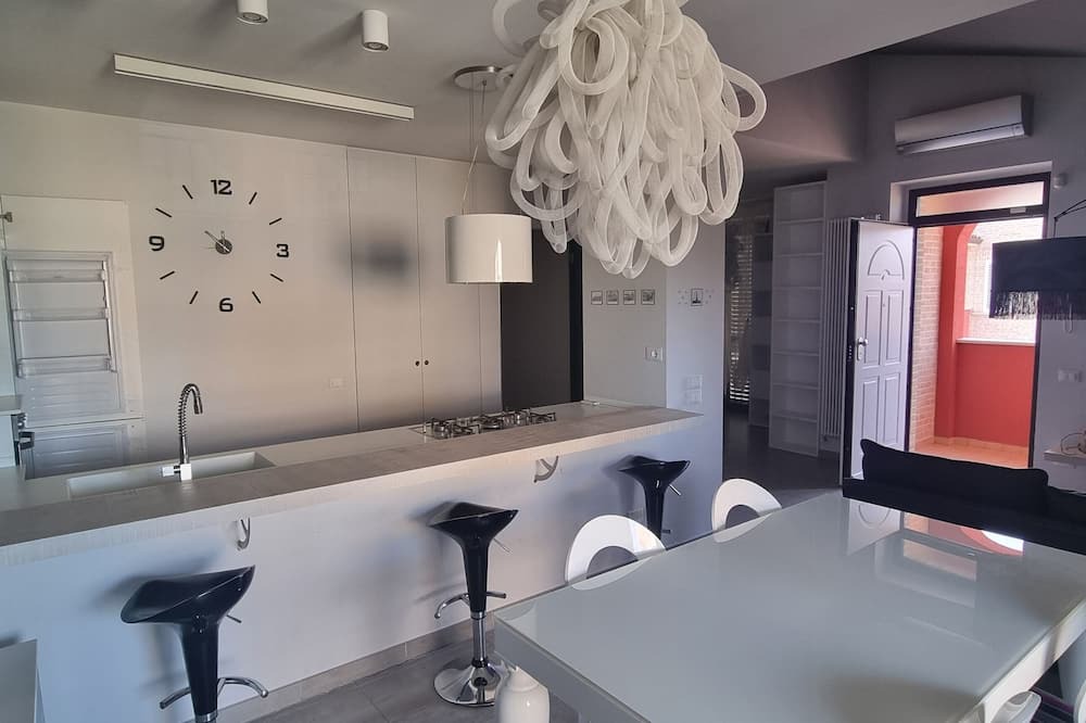 Sambucheto Apartment | Deluxe Loft with modern furniture