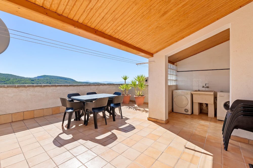 La Figuera House | Vineyard-surrounded spacious house with views to La Figuera - Tarragona