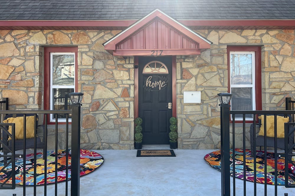 Neosho House | Hickory Hill Home Off The Square