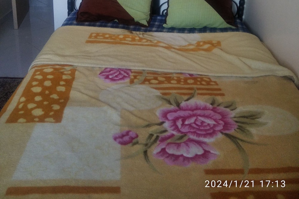 Quartier d'Ouled Oujih Apartment | Un bel Appartement pas Loin de la Plage Avec 3 ch et un Salon Wifi Tv Iptv