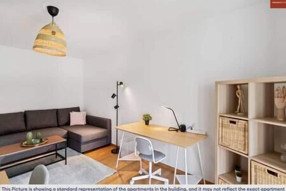 Wiedikon Apartment | Bright and Cozy APT `17 min away in the center