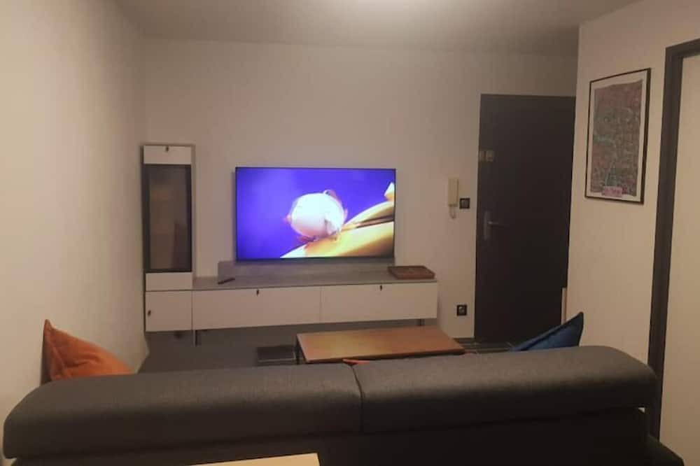 Toulouse West Apartment | Vrbo Property
