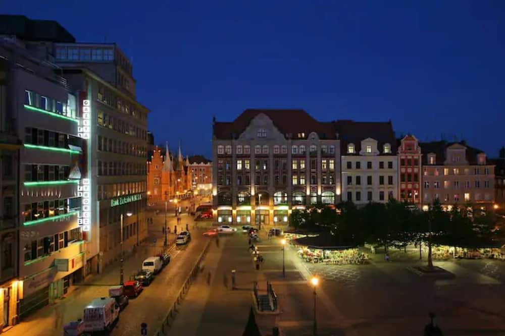 Stare Miasto Apartment | Old Square view. apt up to 8 p. Top Location
