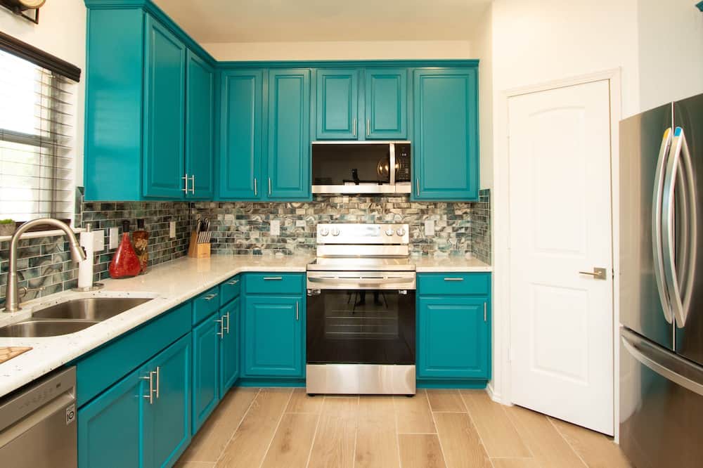 Killeen House | A Home Away from Home