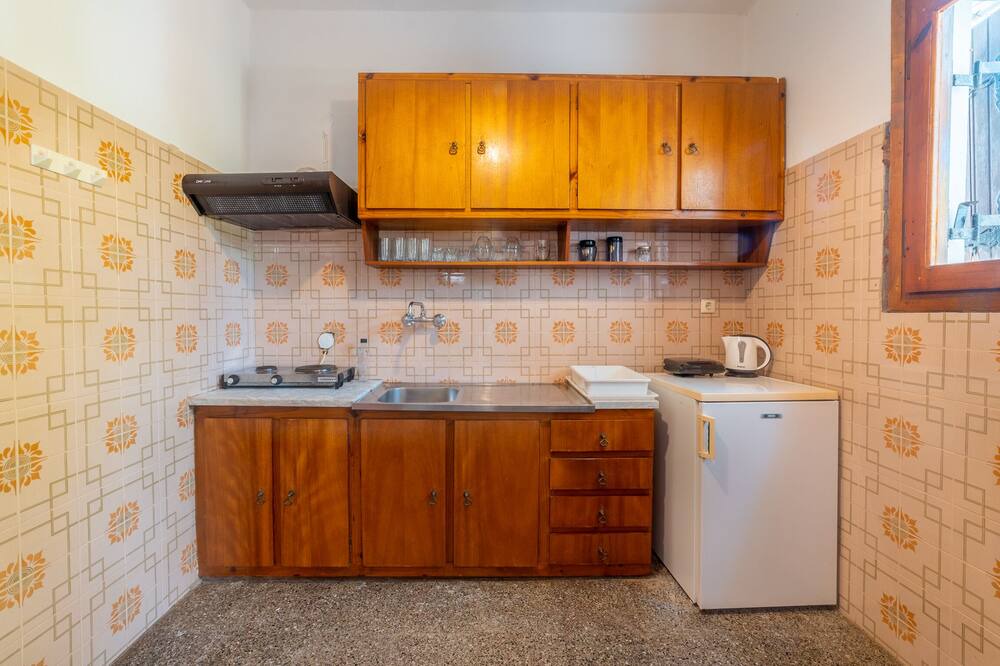 Milatos Beach Apartment | Apartment near the sea