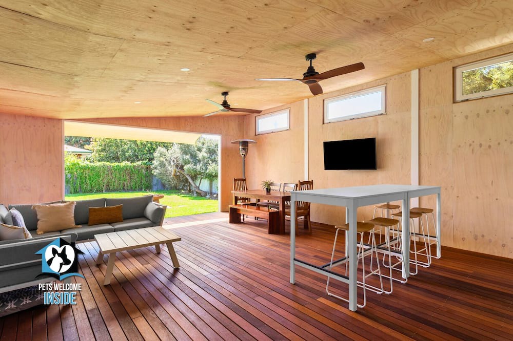 Goolwa Beach House | Charming 3BR Coastal Retreat with Huge Outdoor Living