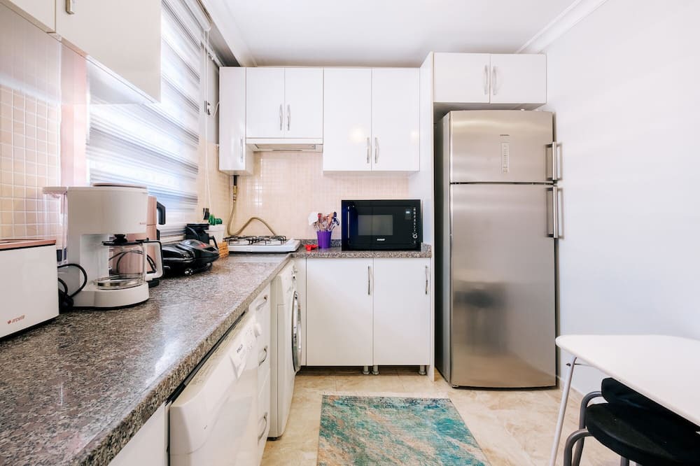 Sakarya Apartment | Huge Duplex Flat w Terrace Near Bilgi University