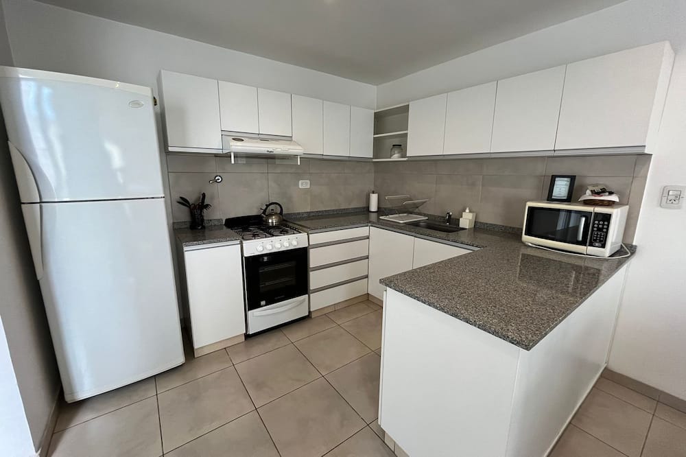 Dorrego Apartment | Andes Cobos II Moderno Departamento con Cochera Techada