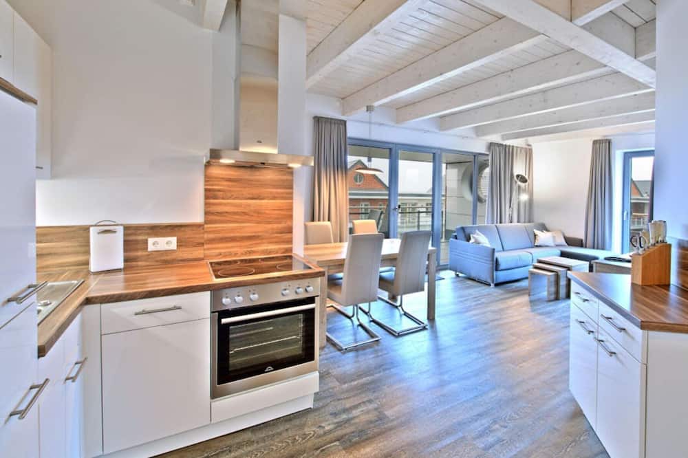 Krautsand Apartment | Elbstrand Resort Krautsand Deck 5, Elbblick