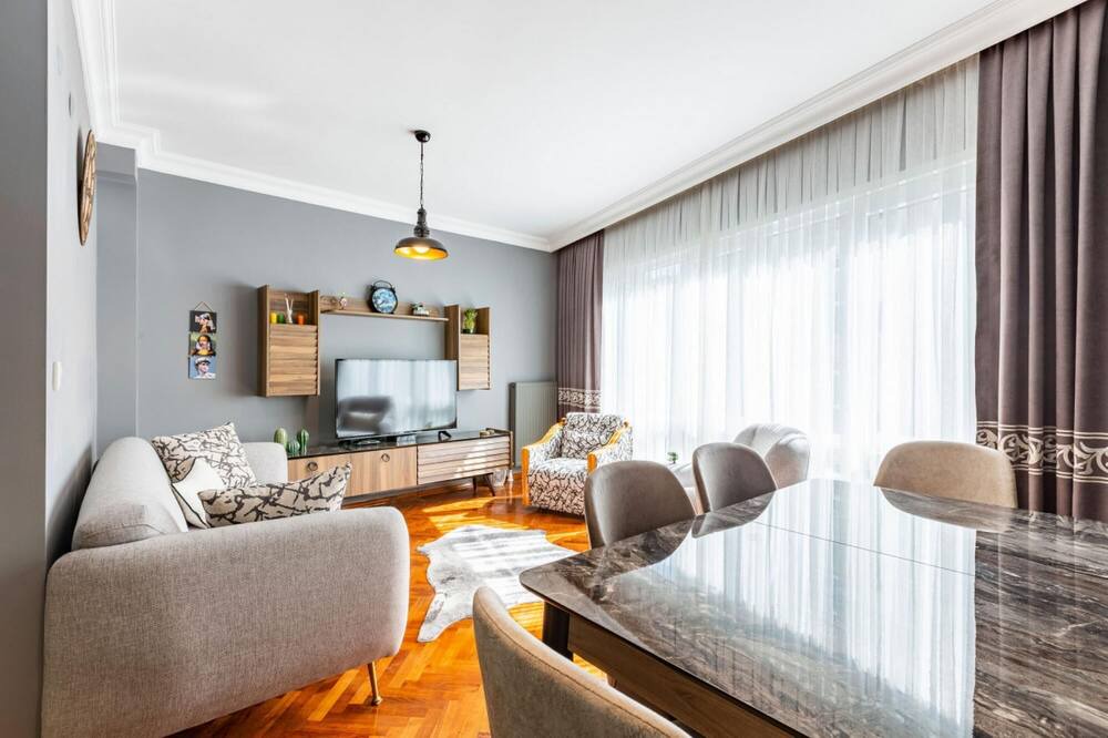 Moda Apartment | Stylish Flat near Popular Attractions in Moda