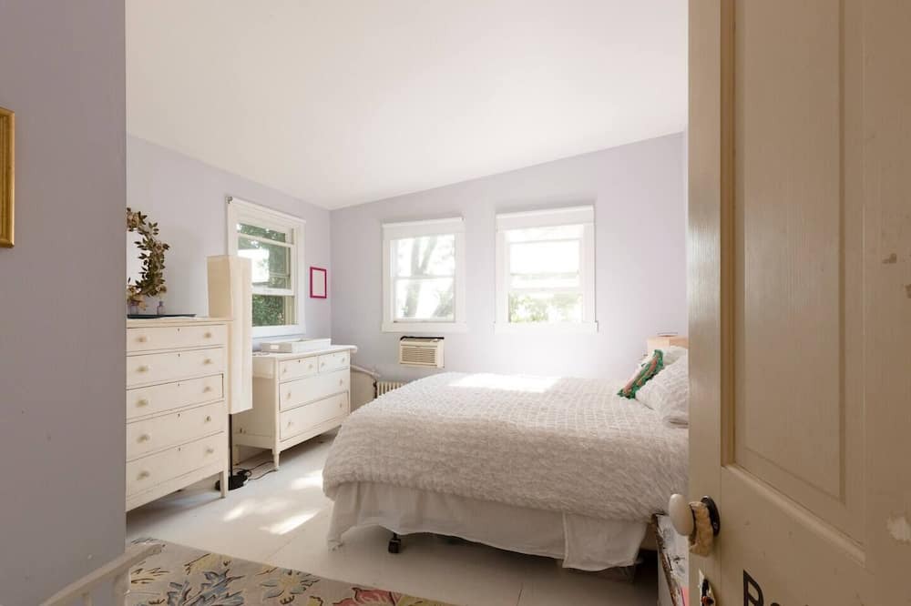 Nyack House | Bohemian Garden Cottage