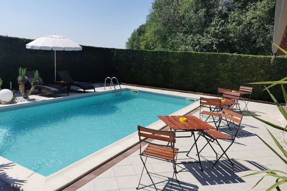 Occhiobello Bed & Breakfast | Bed & Breakfast La Corte Ferrara