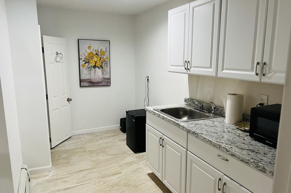 Farmingville Apartment | Cozy Apartment in Farmingville