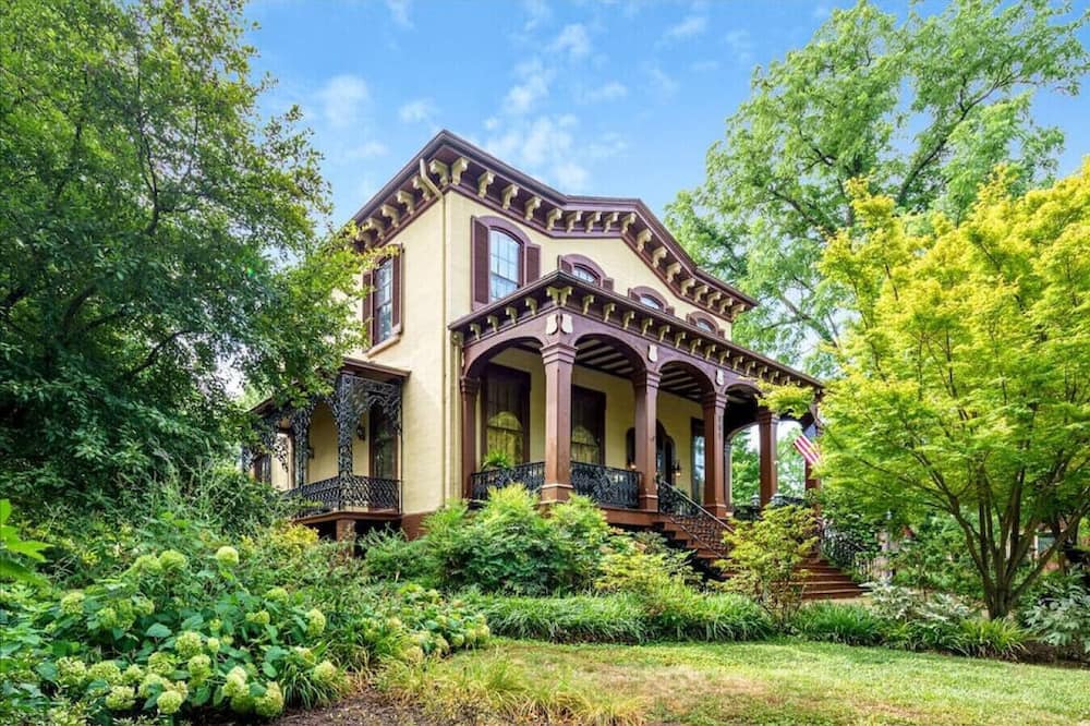 Culpeper House | Historic mansion circa 1857