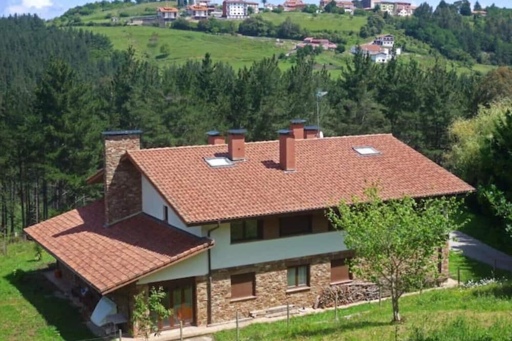 Ea Apartment | Apartamento en Caserío en Pleno Bosque