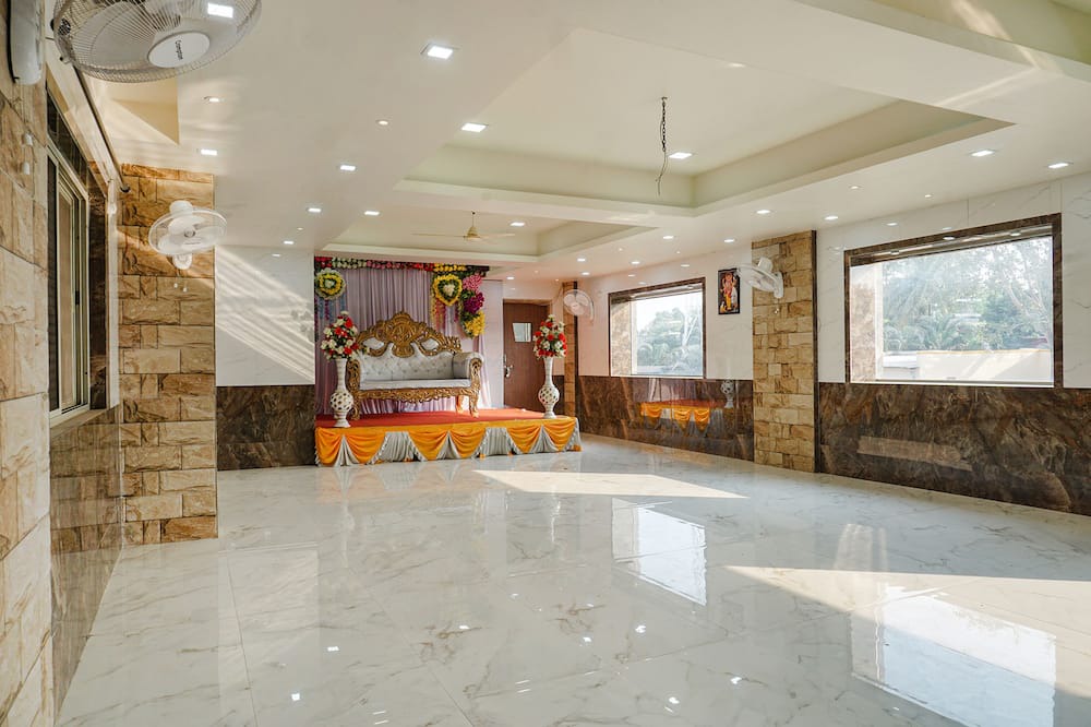 Alandi Hotel | Fabhotel Ashoka