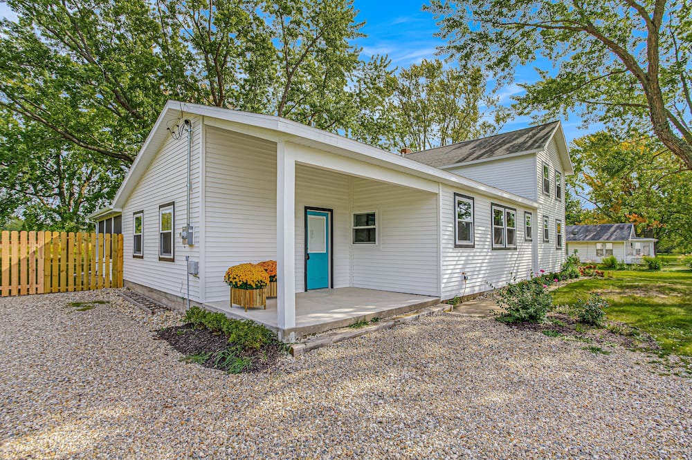 Bridgman House | Dog-friendly home near Lake Michigan with pool, hot tub, & modern interior